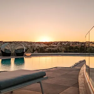 Hyatt Regency Malta מלון